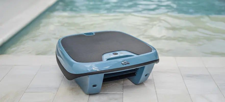 Dolphin Skimmi 300 Solar Powered Pool Cleaner